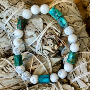 Création Douce Harmonie : Howlite & Chrysocolle